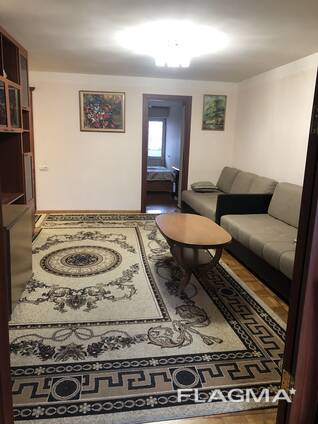 3-комн. квартира на ул. Бабаяна, 58 кв. м. , 2/5 этаж, капитальный ремонт, каменное здание