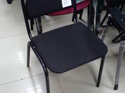 Стулья офисные